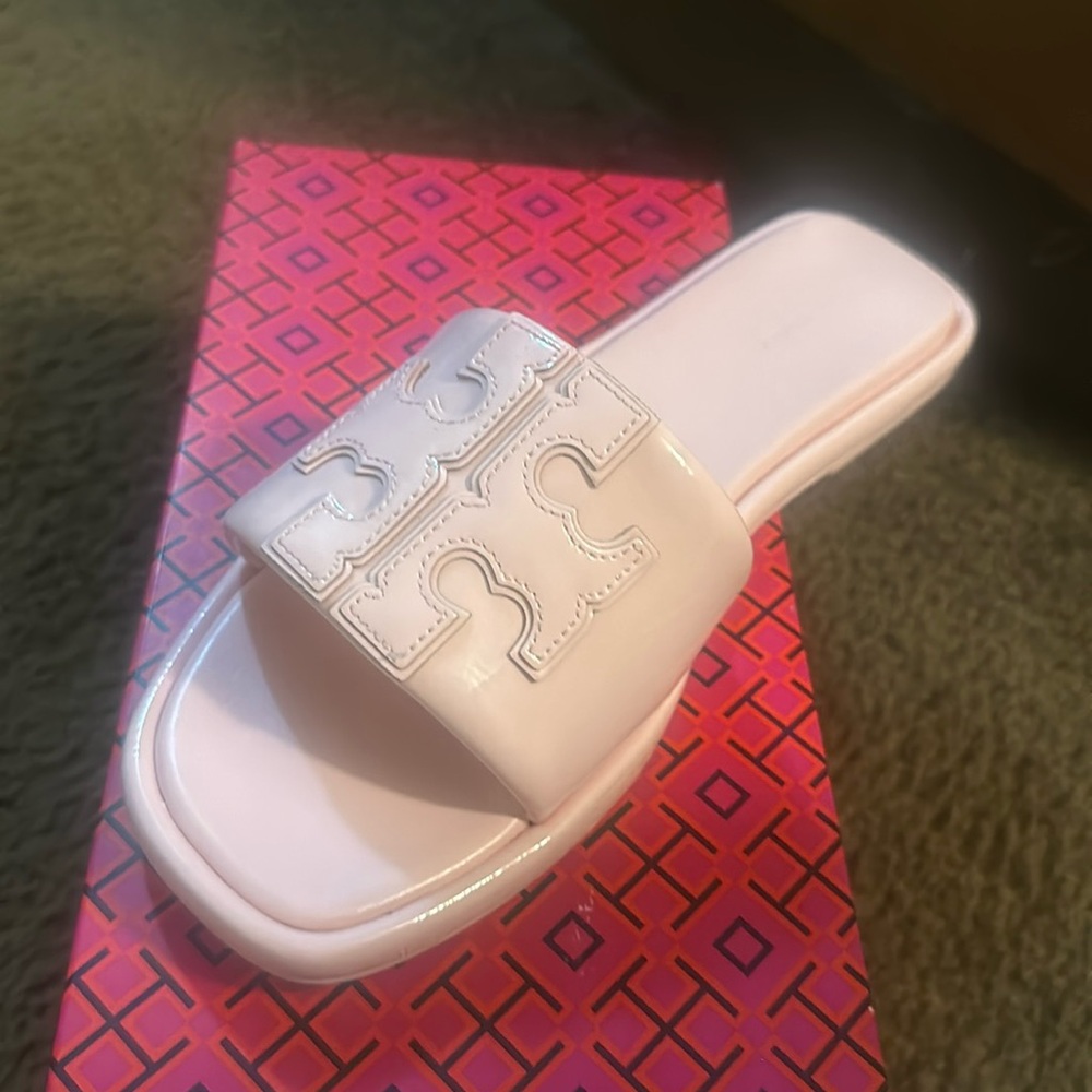 Tory Burch size 9 1/2 only worn once